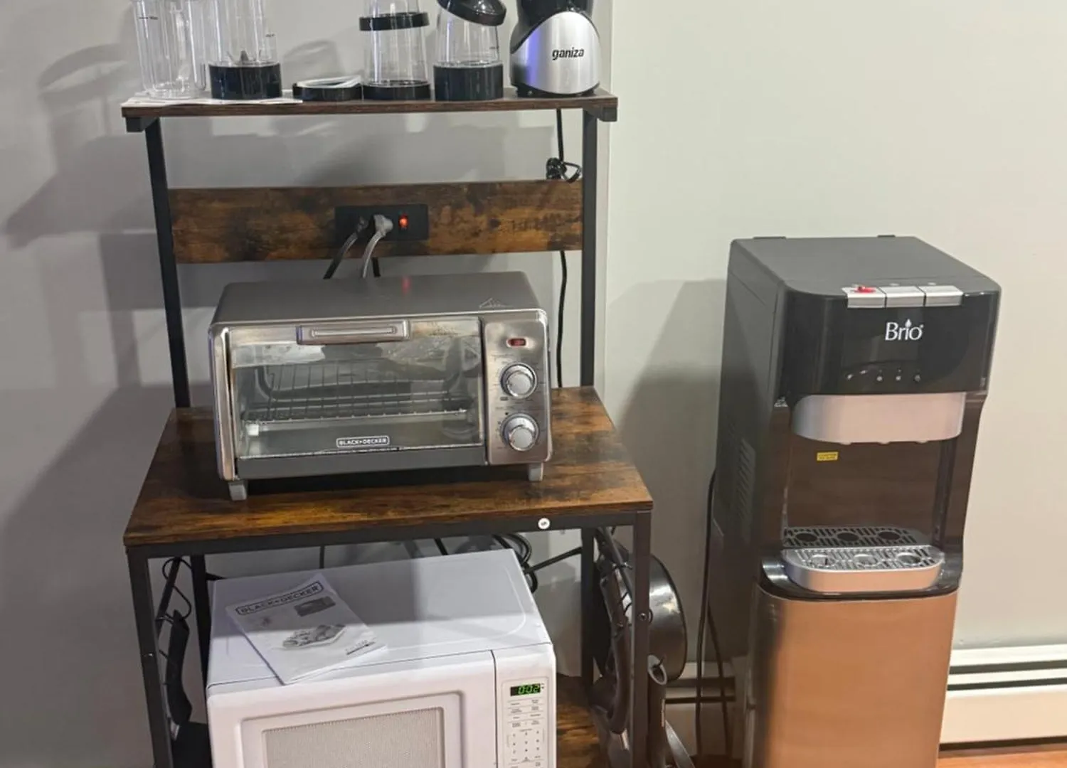 Homestay Ewr Private Bedroom In Shared Elegant Condo - Room 2B Elizabeth